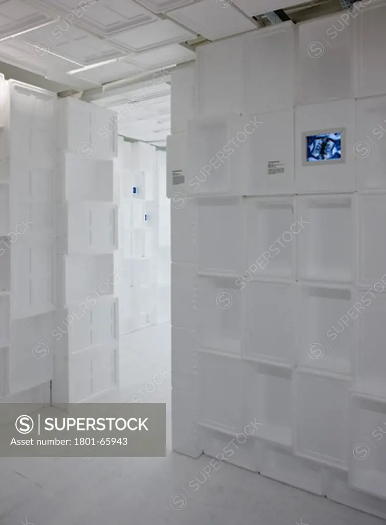 A Pop-Up Gallery Space And Exhibition, Hosted Within The London Headquarters Of The Internet Advertising Bureau. Sponsored By Google Subsidiary Doubleclick, 120 Hours Highlights The Most Innovative Online Advertising Creative From Recent Years Within An Immersive Environment Created From Over Four Hundred Polystyrene Boxes.