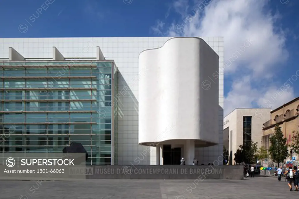 Macba, Barcelona Museum Of Contemporary Art By Richard Meier
