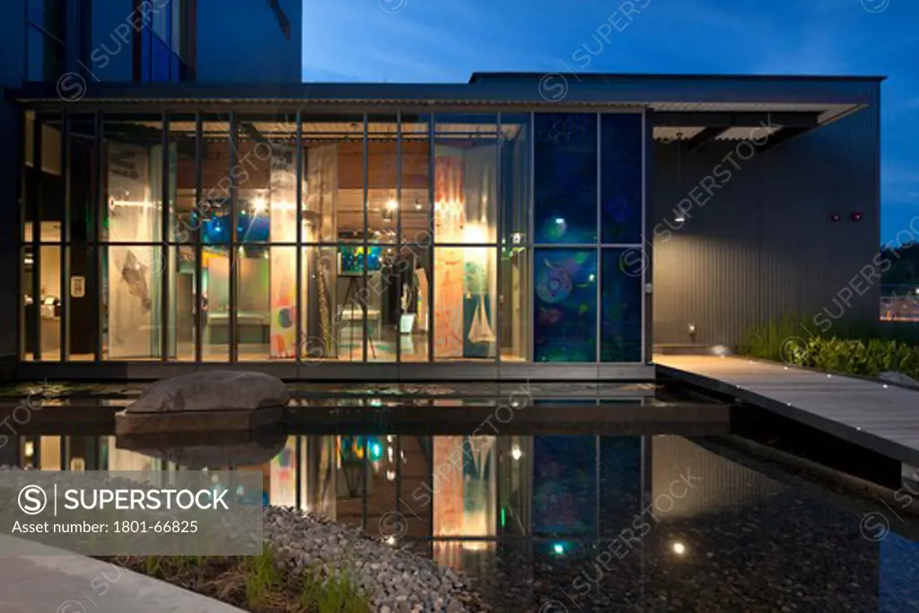 Lott Building  Miller Hull Partnership  Olympia Washington Usa 2010 Exterior View At Dusk  Building Lights Reflecting In The Pond