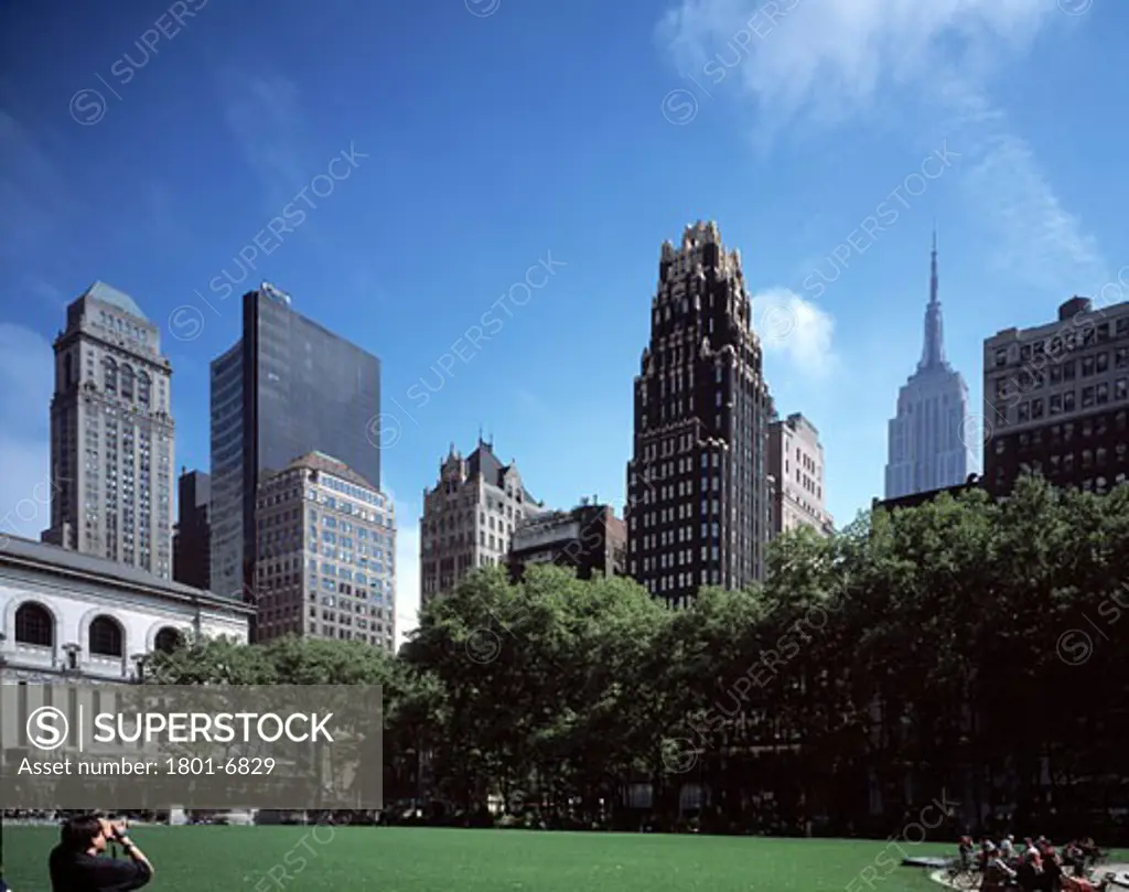 BRYANT PARK HOTEL, 40 WEST 40TH STREET, NEW YORK, NEW YORK, UNITED STATES, GENERAL VIEW FROM BRYANT PARK WITH EMPIRE STATE AND NEW YORK PUBLIC LIBRARY, RAYMOND HOOD (EXTERIOR)/DAVID CHIPPERFIELD ARCHITECTS (INTERIOR)