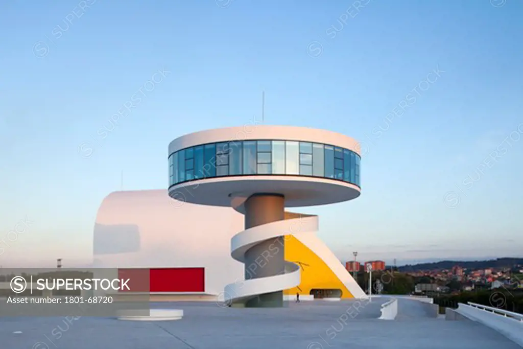 Oscar Niemeyer Centre  Aviles  Spain  By Oscar Niemeyer  From Plaza