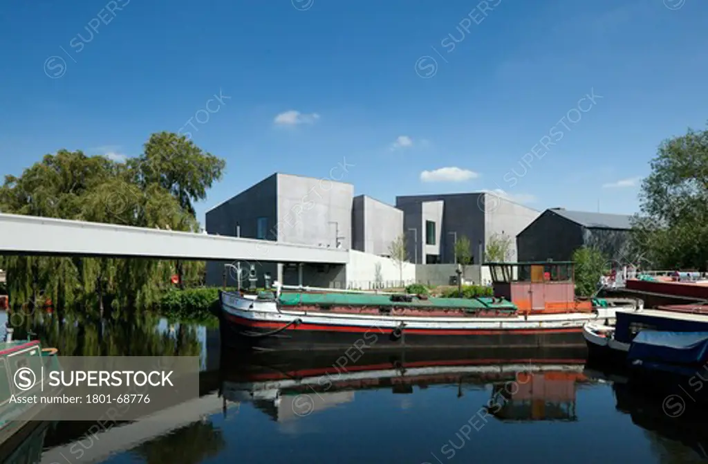 The Hepworth Wakefield, David Chipperfield Architects,  Wakefield, 2011  View Across The Calder From Boatyard.