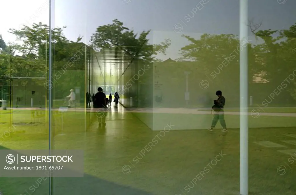21St Century Museum Of Contemporary Art Sanaa Kazuyo Sejima , Ryue Nishizawa Kanazawa Japan 2004 Reflections On Glass