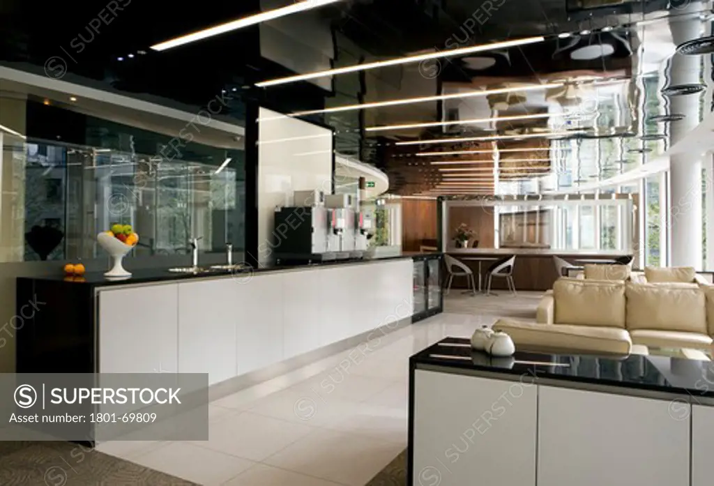 Willis Building London 2007 Office Interior Maris Interiors  Reception Greeting Meeting And T-Point High Gloss Black Reception Ceiling