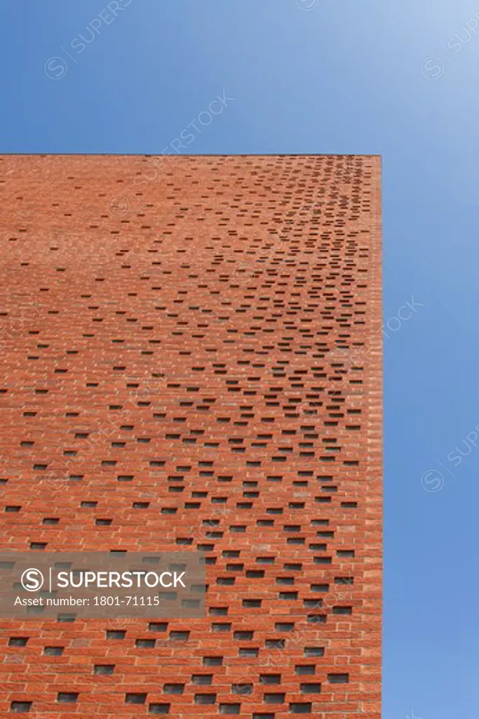 Hanson Hq  Tp Bennett  Stewartby  Bedfordshire  Uk  2009. Close Up Shot Showing The Naturally Ventilated Red Brick Work Against The Clear Blue Sky