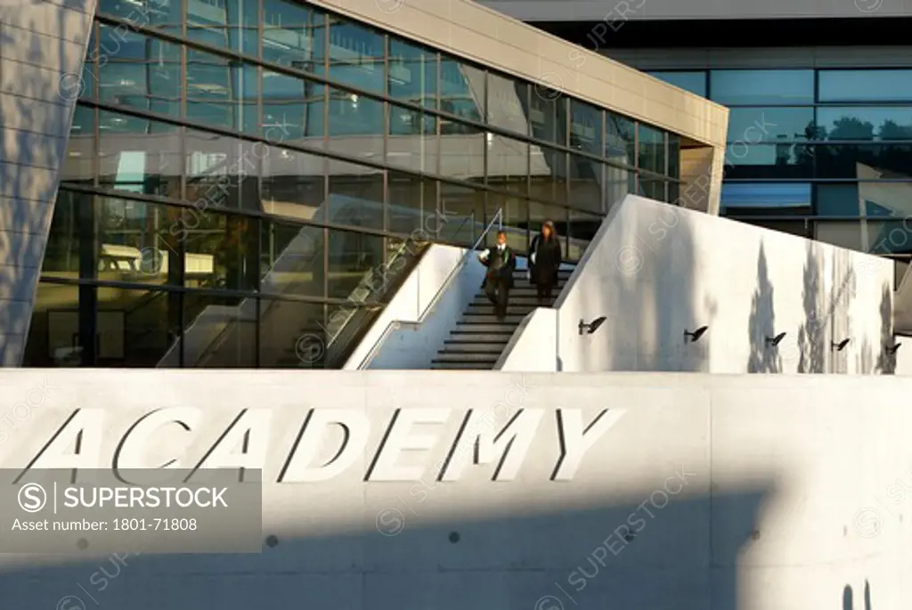 Evelyn Grace Academy  Zaha Hadid Architects  London  2010  Exterior With Signage