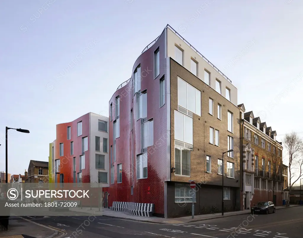 Brandon Street Housing, London, United Kingdom. Architect Metaphorm, 2012. General corner view.