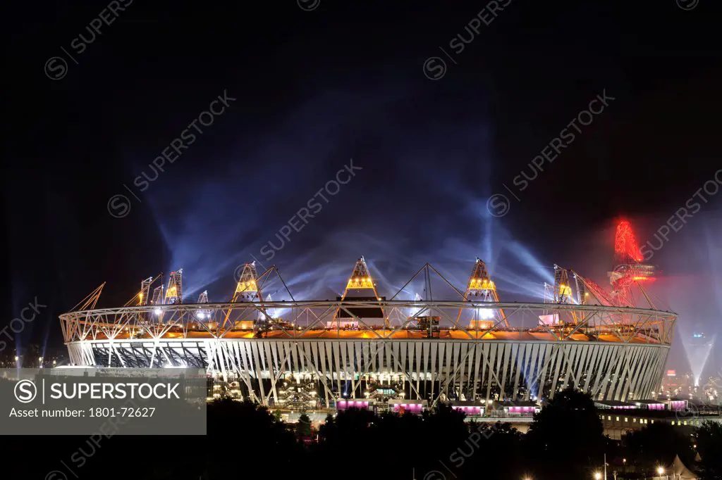Olympic Stadium, London, United Kingdom. Architect Populous, 2102. Opening of the 30th Olympiad in London, taken from Wick Lane Wharf with the cooperation of Development Securities.