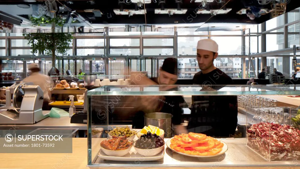 Obika Canary Wharf, Restaurant, Europe, United Kingdom,2012, Labics. View of kitchen with chefs.
