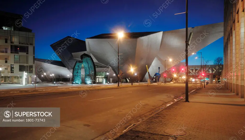 Extension to the Denver Art Museum, Studio Daniel Libeskind, Denver, Colorado, USA, 2006, outside view by night