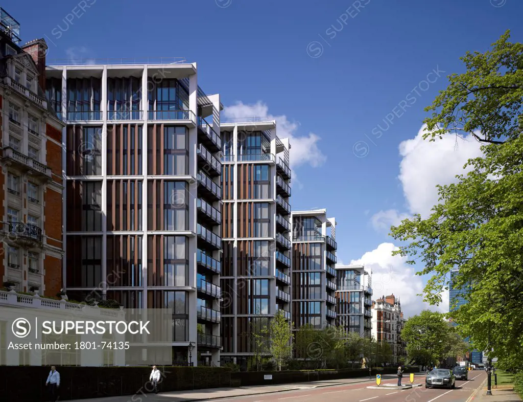 One Hyde Park, London, United Kingdom. Architect: Rogers Stirk Harbour + Partners, 2011. Overall exterior view from Hyde Park side.