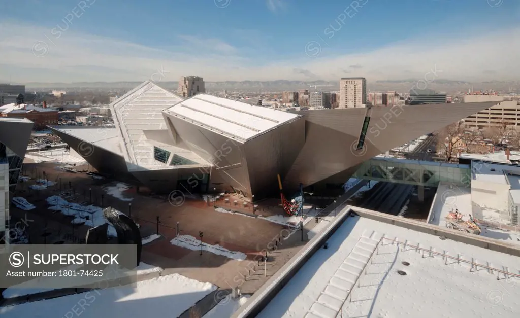 Extension to the Denver Art Museum, Frederic C. Hamilton Building, Denver, United States. Architect: Daniel Libeskind, 2006. General view of museum from elevated position.