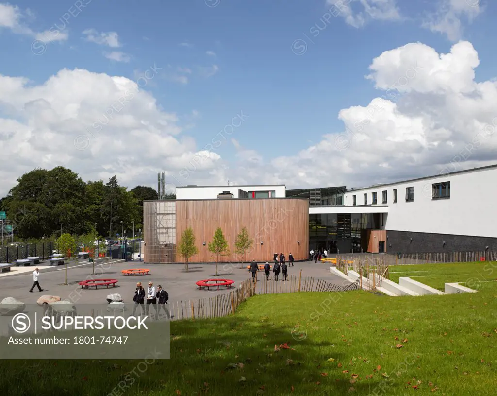 Stanley Park High School, Sutton, United Kingdom. Architect: Haverstock Associates LLP, 2011. Distant rear elevation.