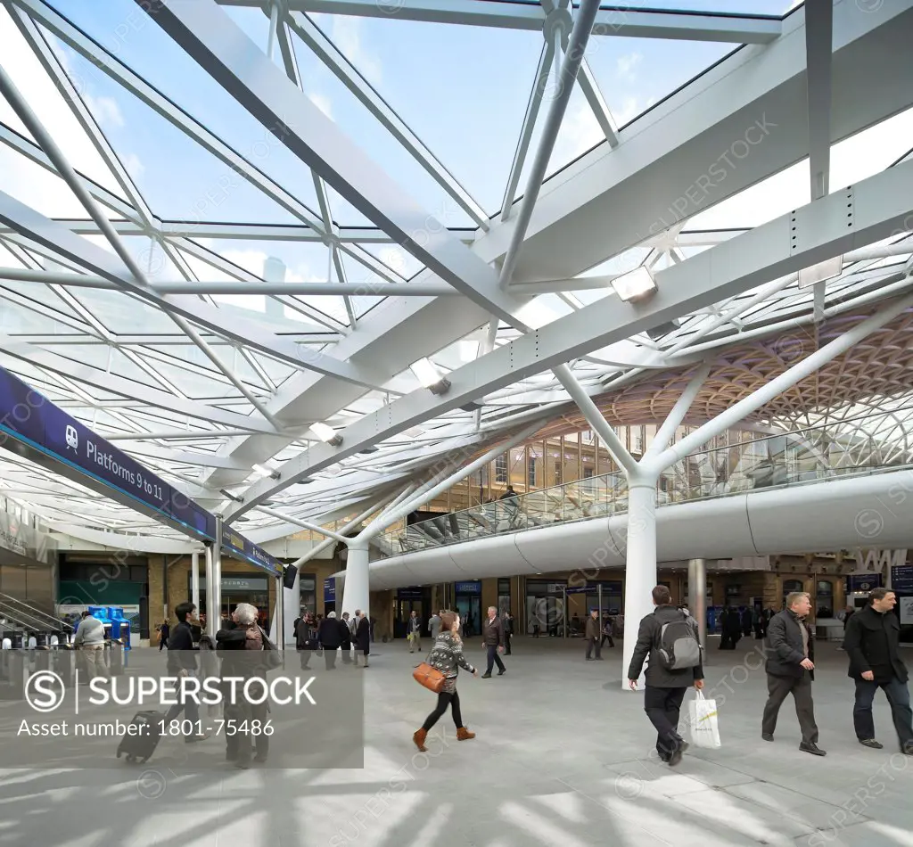 King's Cross Station, Railway Station, Europe, United Kingdom, , 2012, John McAslan & Partners. View of link area.