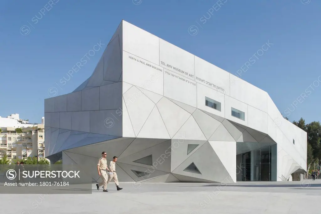 Tel Aviv Museum of Art, Tel Aviv, Israel. Architect: Preston Scott Cohen, 2011. General exterior corner elevation.