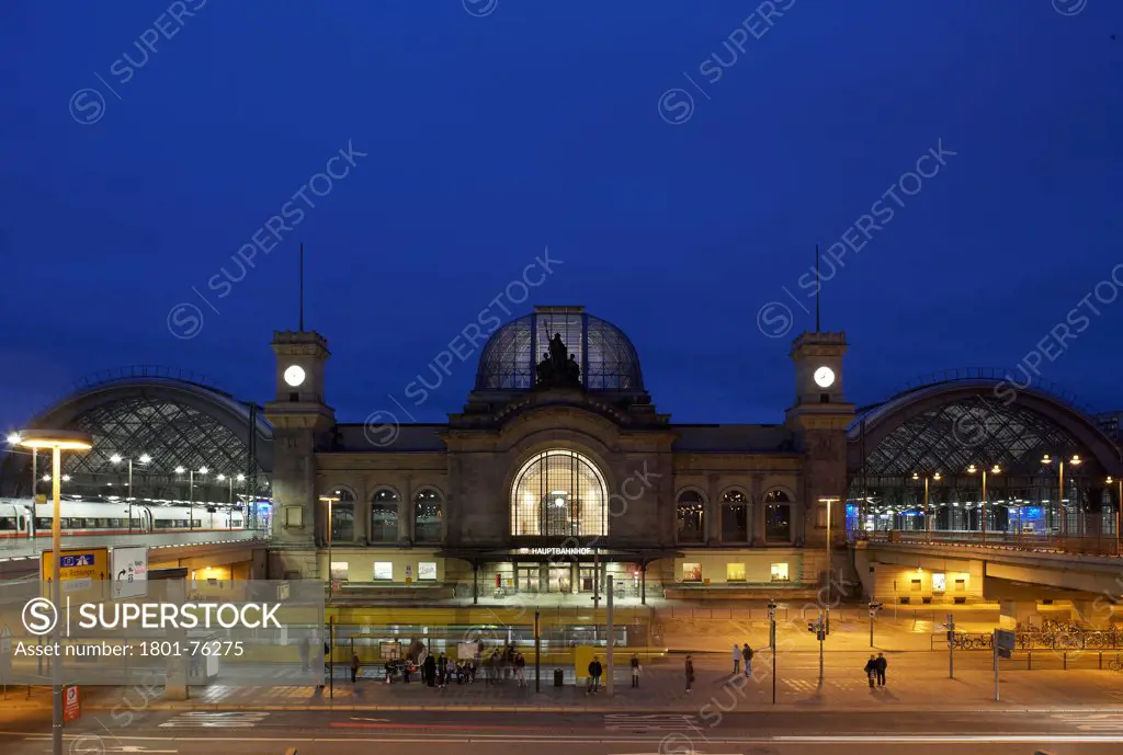 Dresden Hauptbahnhof, Dresden, Germany. Architect: Foster + Partners, 2006. Distant view of Dresden Hauptbahnhof at night.