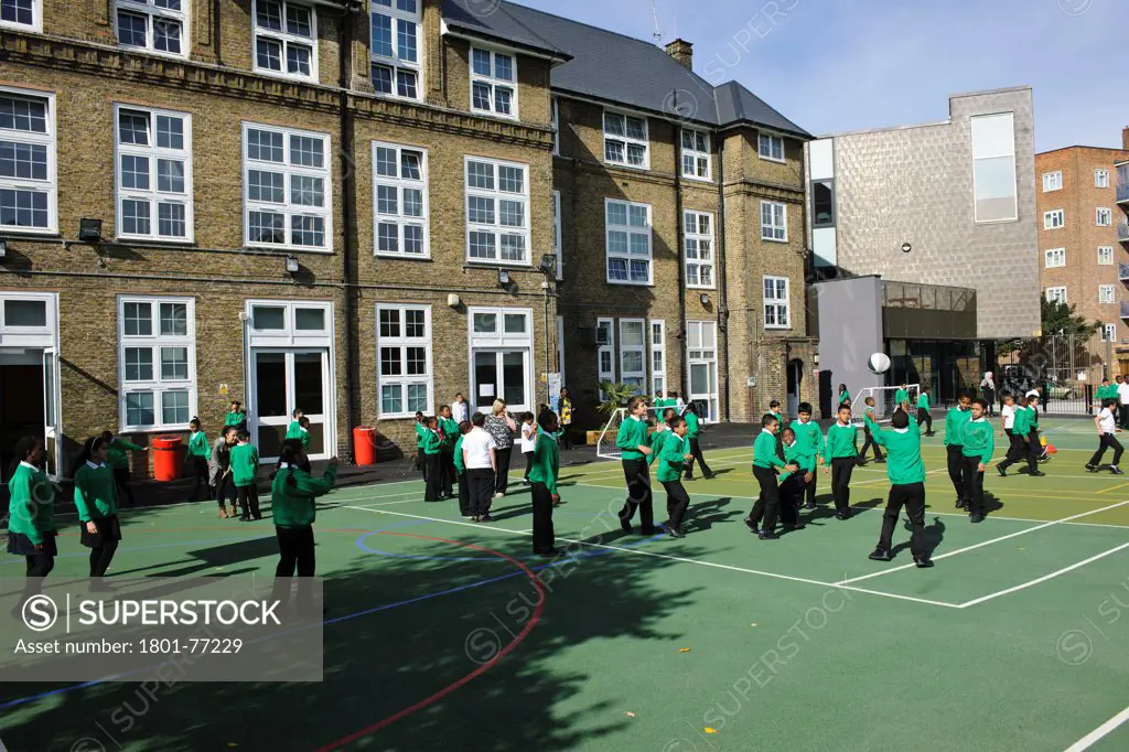 Orchard Primary School, Primary School, Europe, United Kingdom, , 2012, Rivington Street Studio. Children at play in the playground.