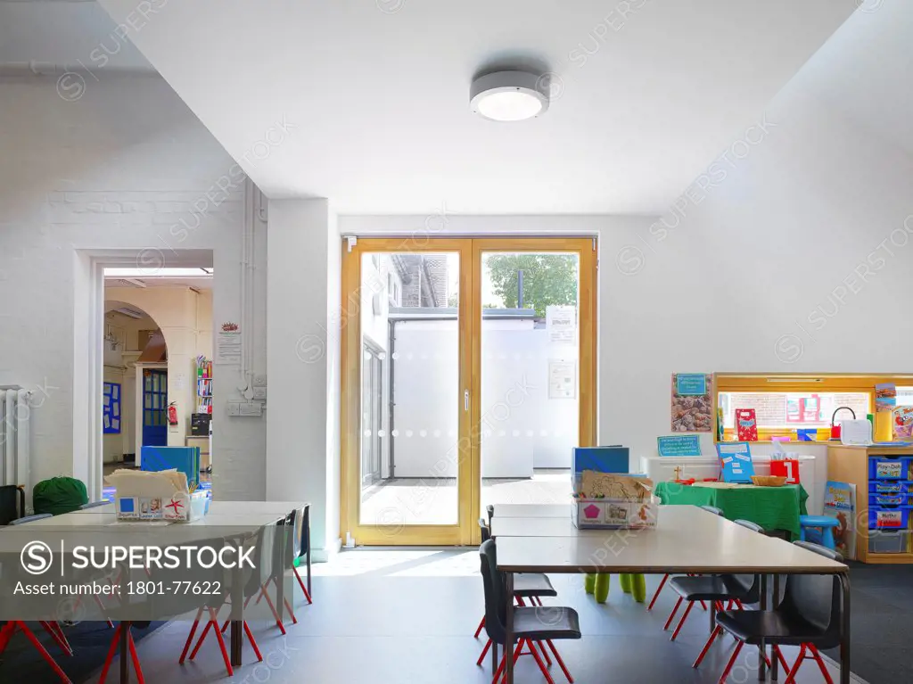 Dulwich Village Infant School, London, United Kingdom. Architect: Cazenove Architects, 2012. Extension interior classroom.