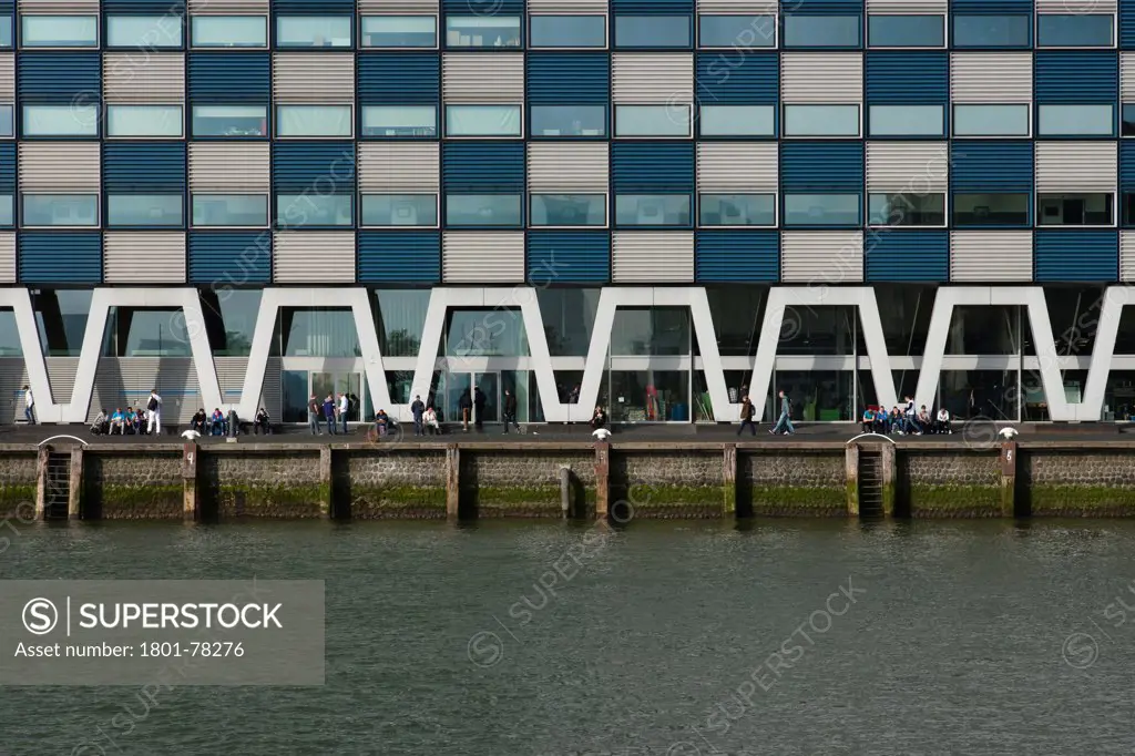 Scheepvaart en Transport College, Rotterdam, Netherlands. Architect: Neutelings Riedijk, 2005. Detail of facade with River Maas.