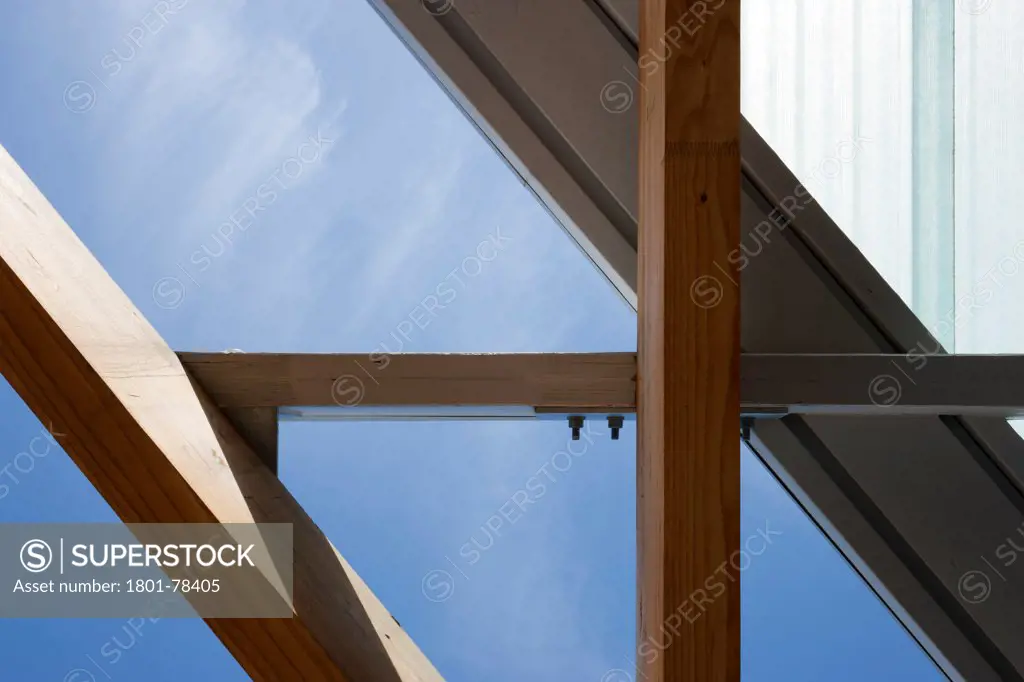 Creeds Farm Living and Learning Centre, Melbourne, Australia. Architect: TANDEM, 2010. Detail of timber supports.
