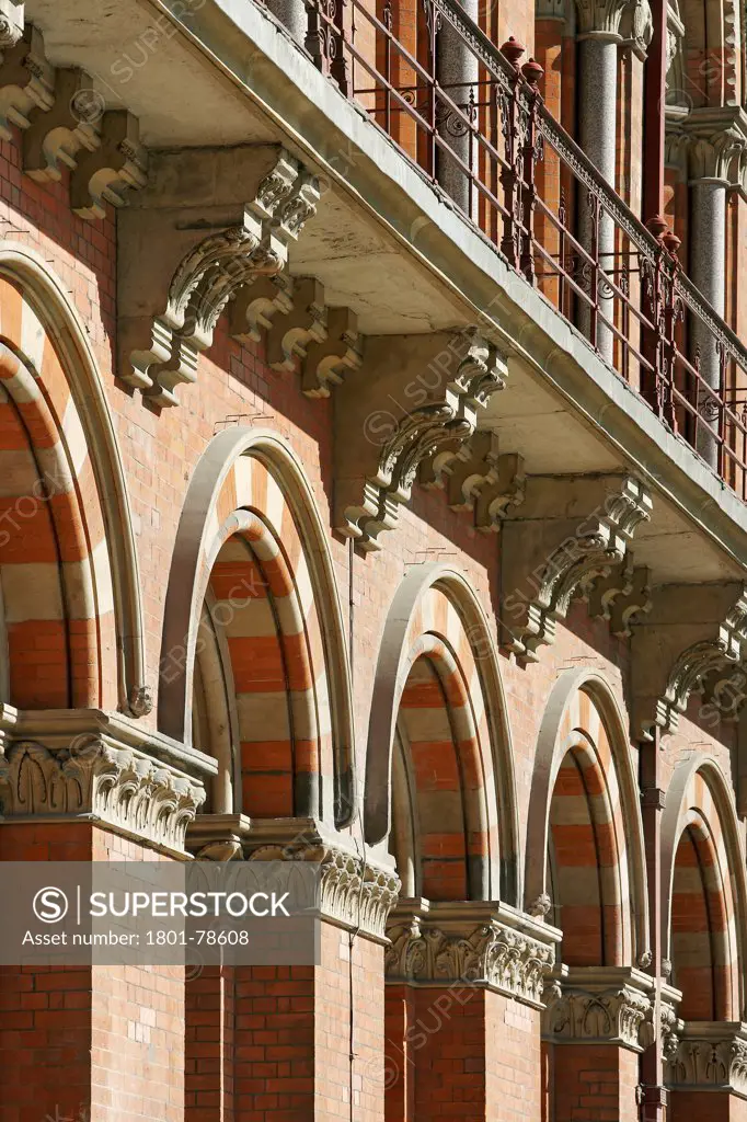St Pancras Hotel, London, United Kingdom. Architect: Sir Giles Gilbert Scott With Richard Griffiths Arc, 2011. Detail Of Facade Arches.