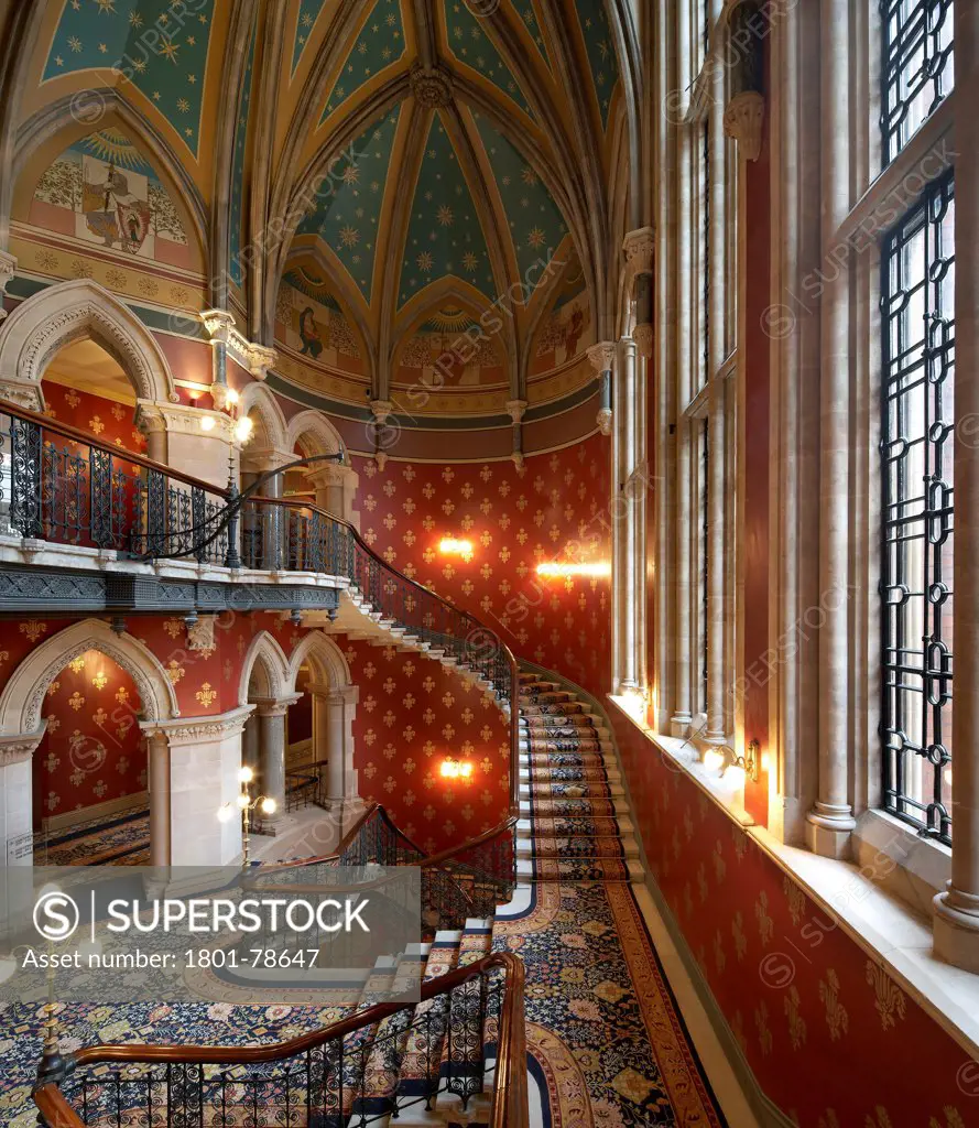 St Pancras Hotel, London, United Kingdom. Architect: Sir Giles Gilbert Scott With Richard Griffiths Arc, 2011. Lateral View Of Grand Staircase.