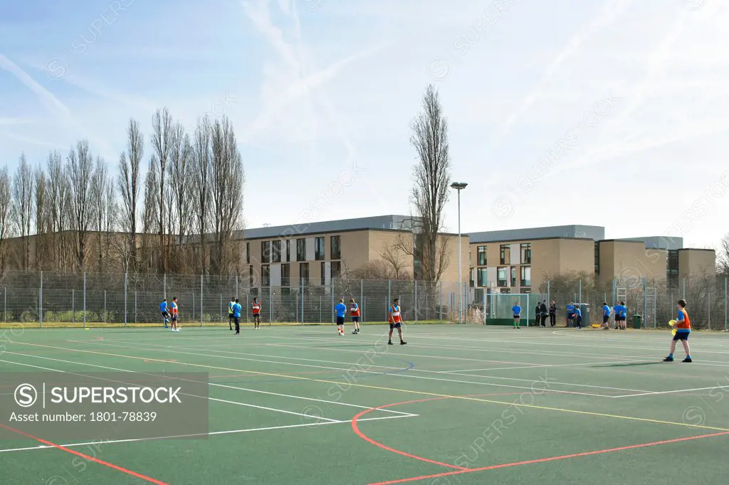 Thomas Tallis School, Greenwich, United Kingdom. Architect: John Mcaslan & Partners, 2012. Sports Field.