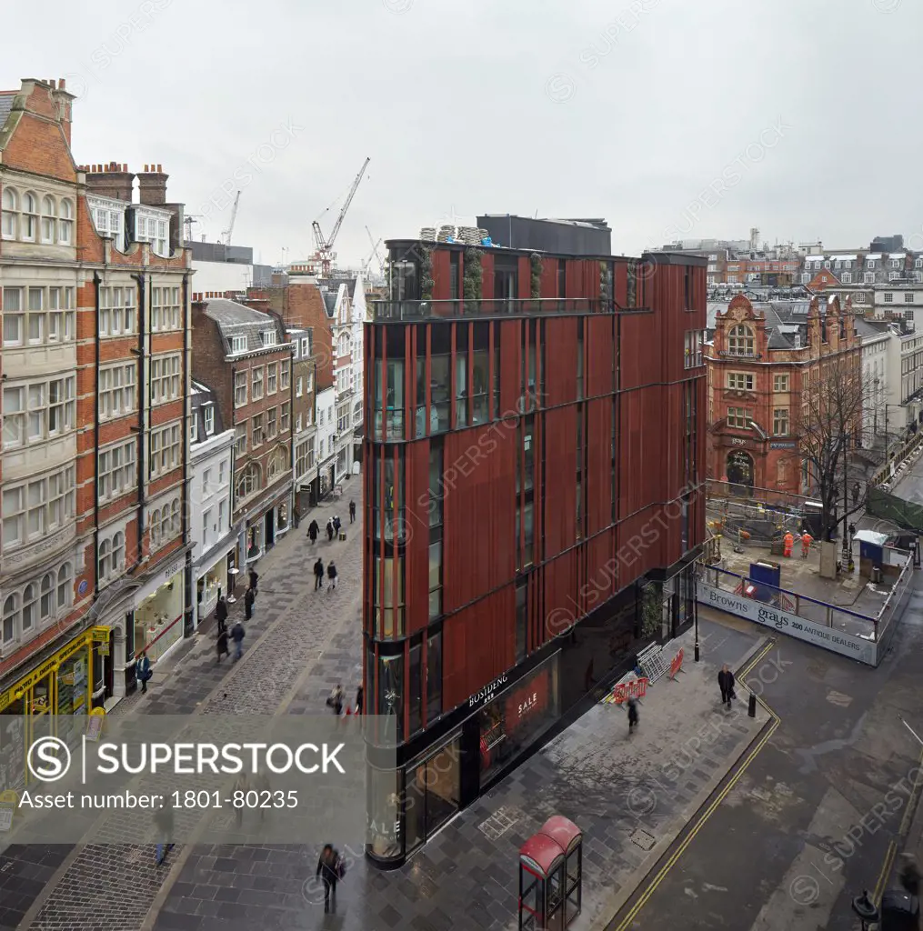 28 South Molton Street, London, United Kingdom. Architect: Dsdha, 2012. Elevated View Of Fashionable South Molton Street And New Building.