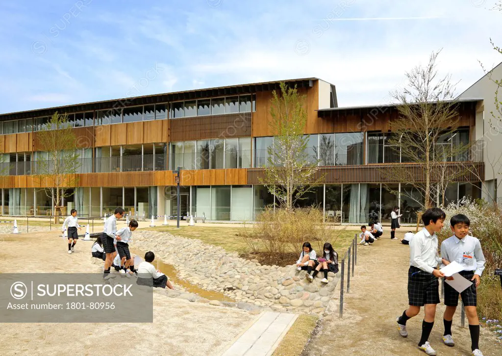 Teikyo University Elementary School, Tokyo, Japan. Architect: Kengo Kuma, 2012. Overall Exterior View During Biology Field Work.