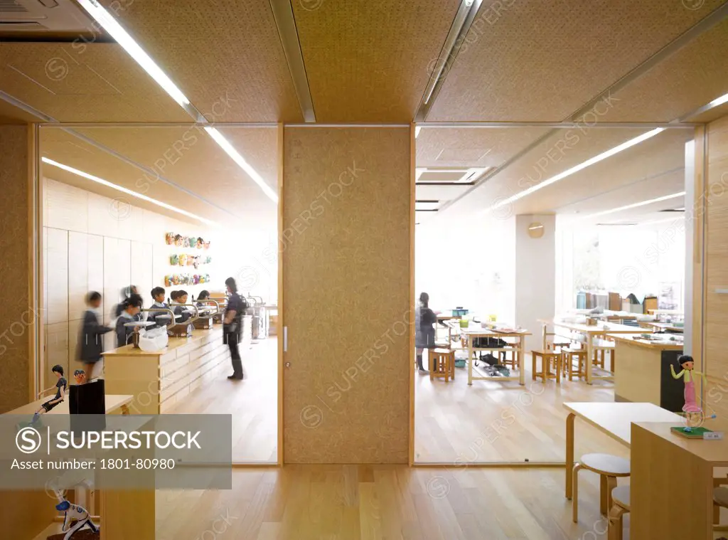 Teikyo University Elementary School, Tokyo, Japan. Architect: Kengo Kuma, 2012. Interior View-Cdt Classroom.