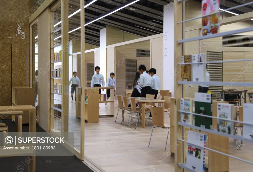 Teikyo University Elementary School, Tokyo, Japan. Architect: Kengo Kuma, 2012. Interior View-Upper Floor.