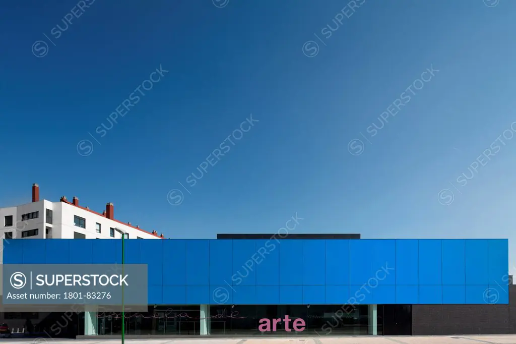 Burgos Art School, Burgos, Spain. Architect: Primitivo Gonzalez, 2011. Partial elevation of front entrance.