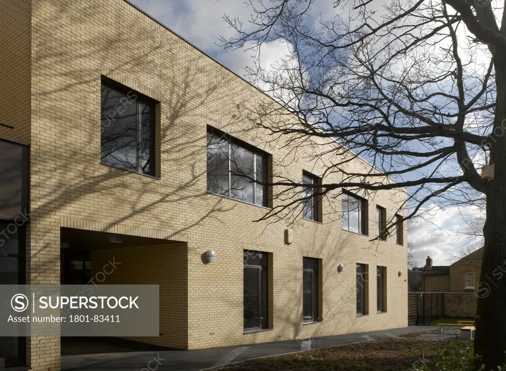 Newlands School, London, United Kingdom. Architect: Wright and Wright Architects, 2013. West elevation.