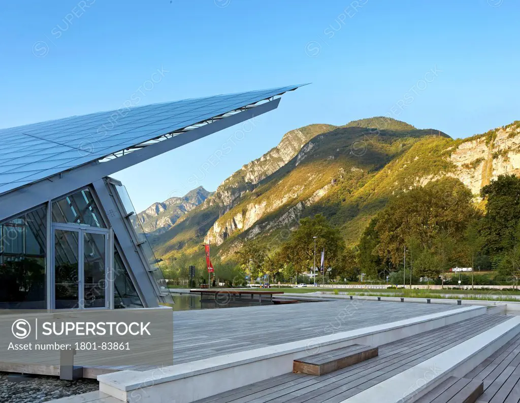 MUSEScience Museum, Trentino, Italy. Architect Renzo Piano Building Workshop, 2013. Side view with timber decking and angular roof layers.