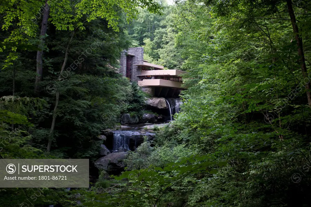 Falling Water, Mill Run, United States. Architect Frank Lloyd Wright, 1936. General view of Fallingwater.
