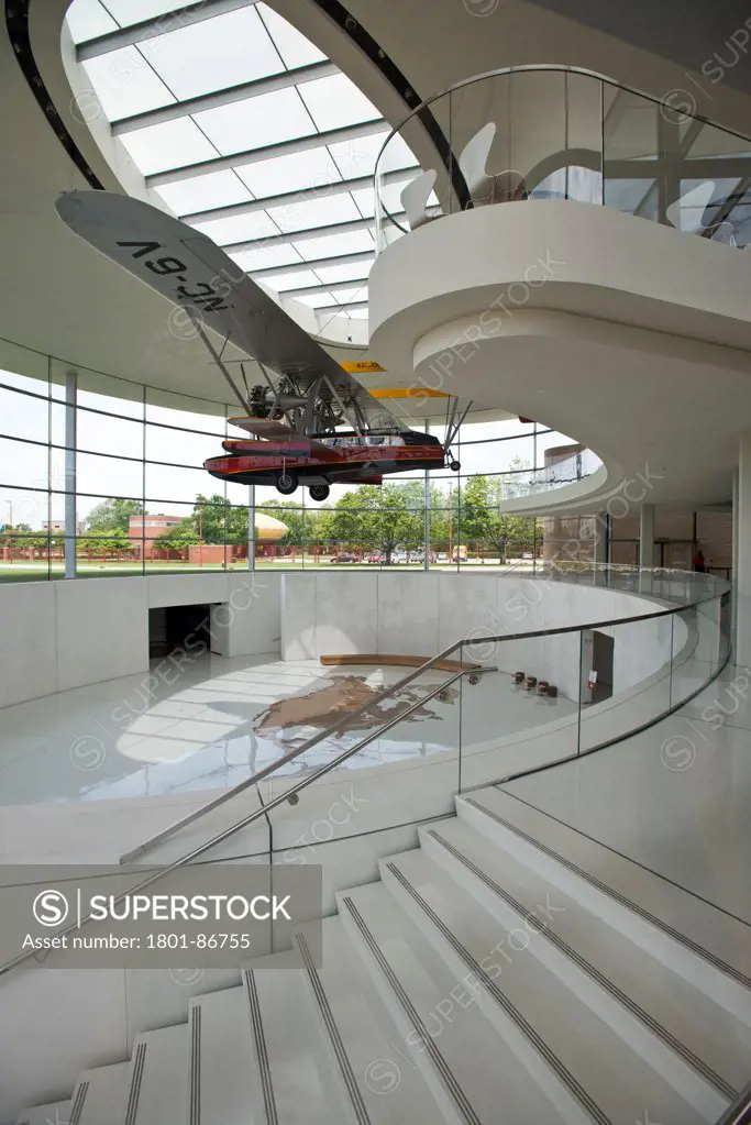 Fortaleza Hall, Johnson Wax Campus, Racine, United States. Architect Foster + Partners, 2010. Exhibition place interior with suspended aeroplane.
