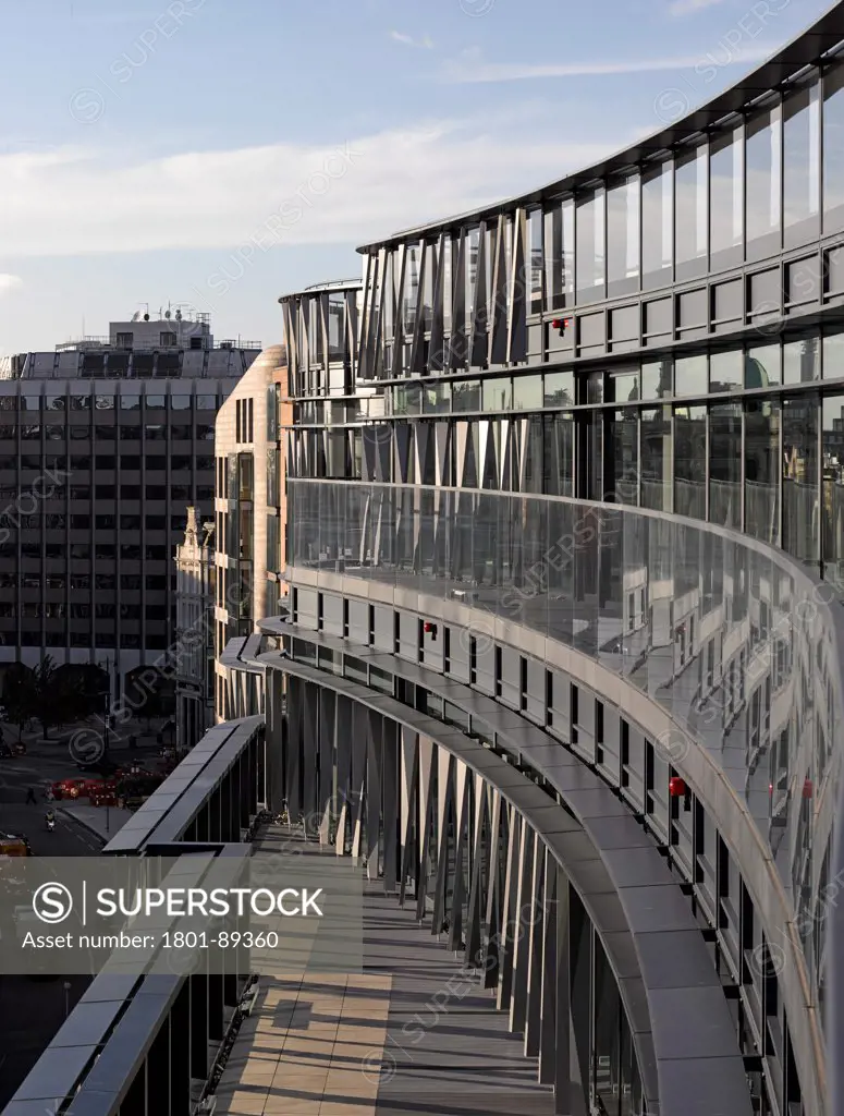 60 London at Holborn Viaduct, London, United Kingdom. Architect: Kohn Pedersen Fox Associates (KPF), 2014. Exterior View from terrace on upper level.