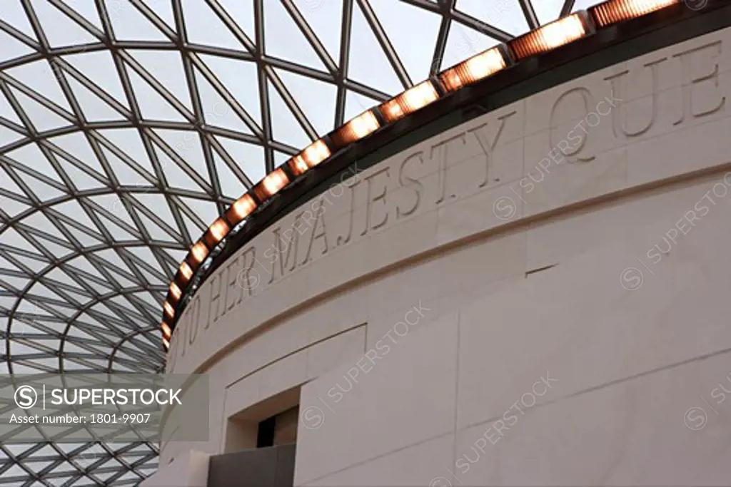BRITISH MUSEUM GREAT COURT, GREAT RUSSELL STREET, LONDON, WC1 BLOOMSBURY, UNITED KINGDOM, DETAIL OF TEXT AND ROOF AT TOP OF EXTERIOR OF READING ROOM, FOSTER AND PARTNERS