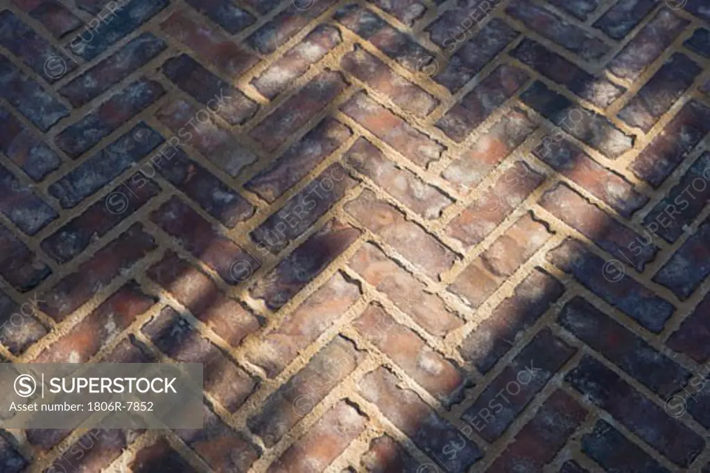 Detail warm brick sidewalk