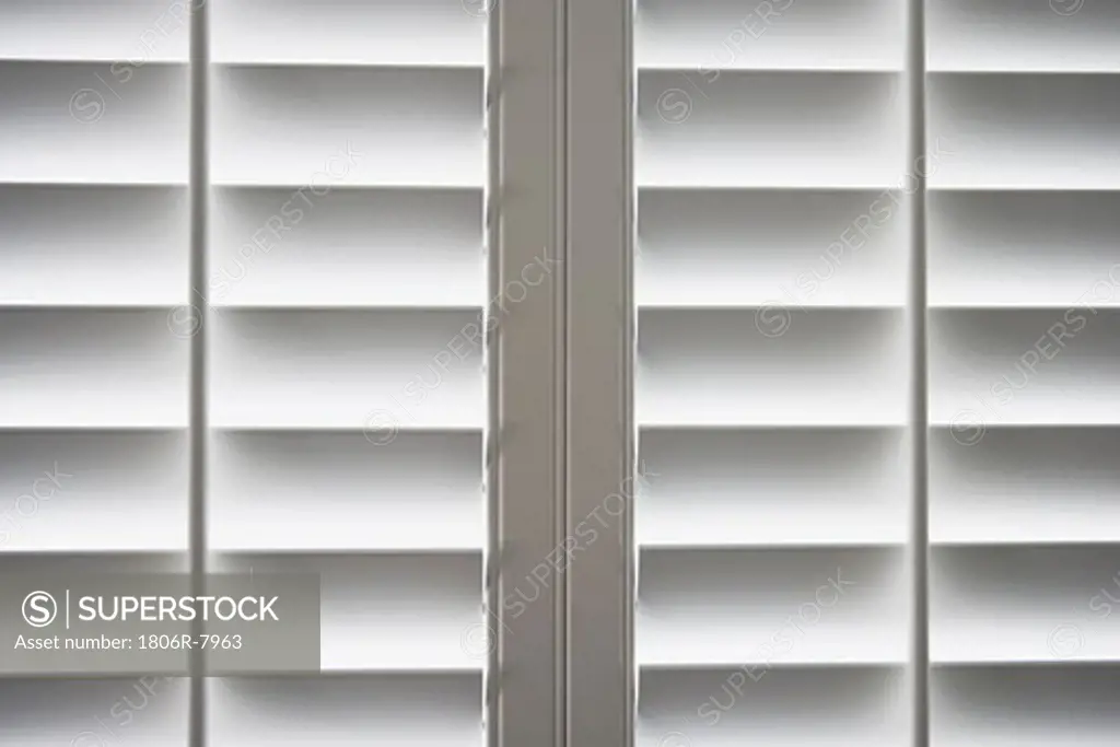 Vinyl shutter blinds