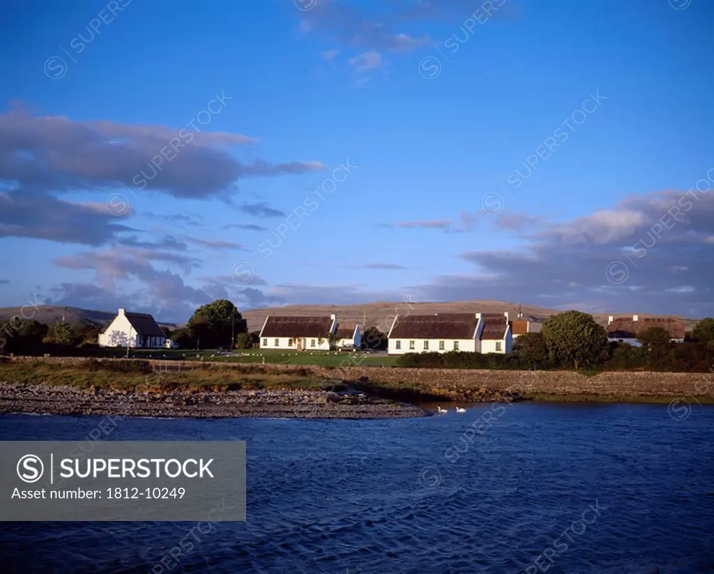 Ballyvaughan,Co Clare,Ireland,Houses along coastline