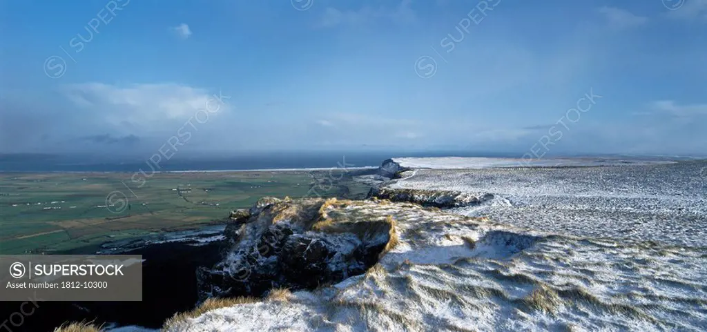 Irish Snow Scenes, Co Derry, Magiligan From Bineveragh,