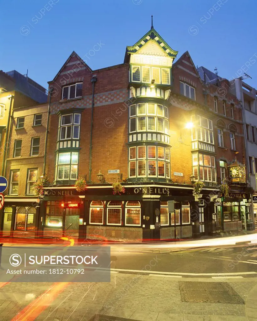 O´Neills Bar, Suffolk Street, Dublin, Ireland