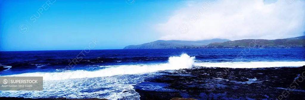 Muckross Head, County Donegal, Ireland, Waves Breaking On Seascape