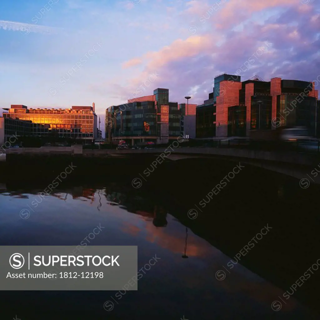 Dublin, Financial Services Centre, Custom House Docks