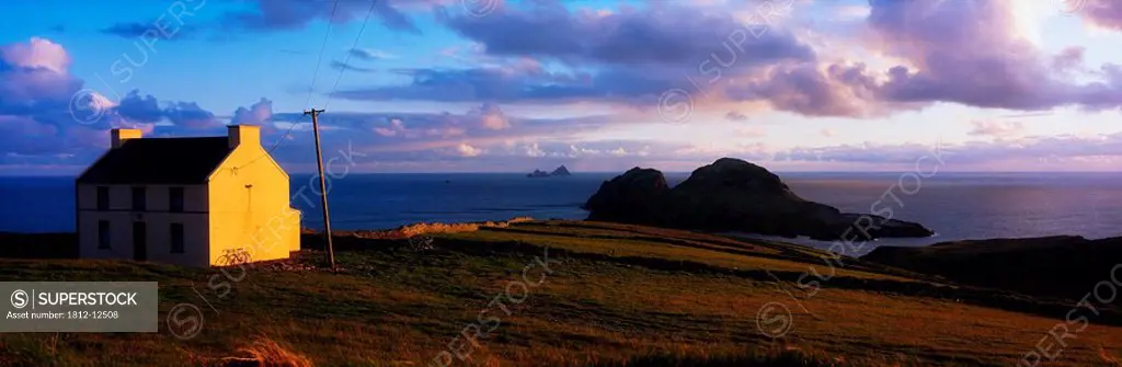 Skelligs And Puffin Island Ring Of Kerry, Co Kerry, Ireland