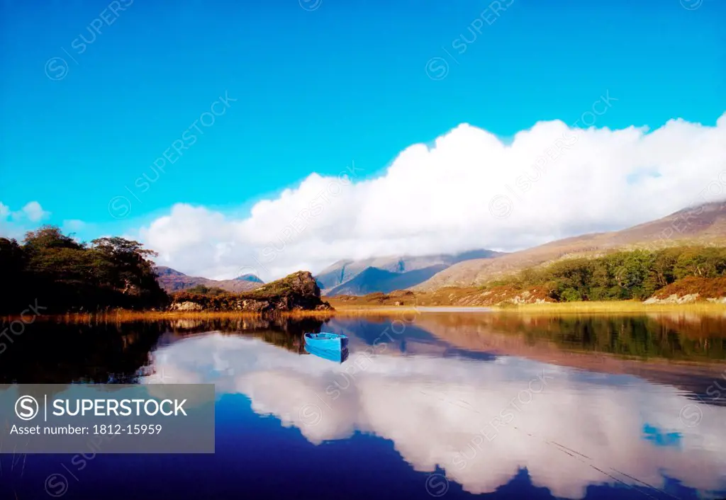 Upper Lake, Macgillycuddy Reeks, Killarney, Co Kerry, Ireland