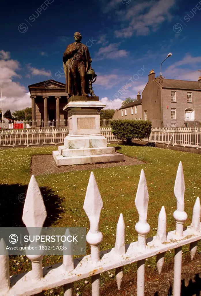 Birr Town 3Rd Earl Of Rosse Statue, Offaly