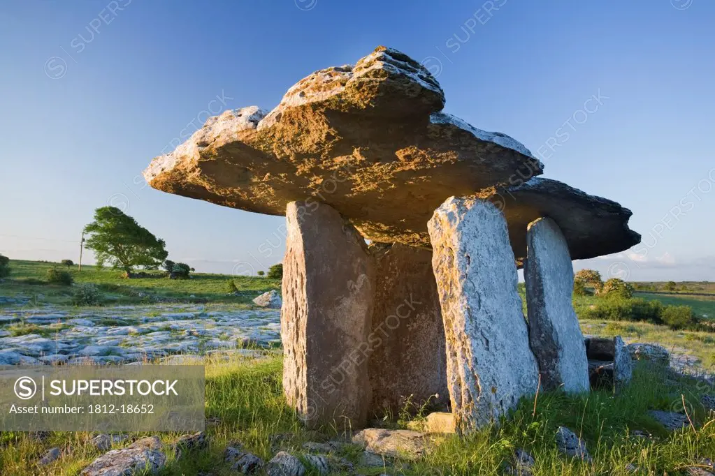 Poulnabrone Dolmen, County Clare, Ireland