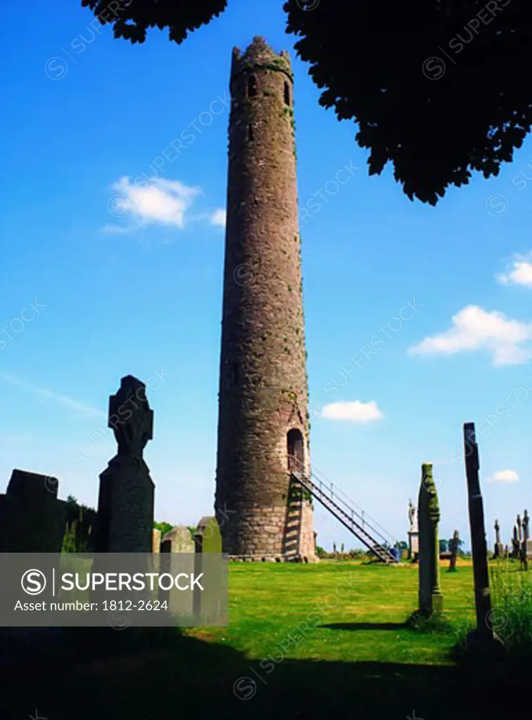 Kildare Round Tower, Kildare, Co Kildare, Ireland, Site founded by St. Brigid in the 6th Century, Round tower additions in the 12th Century